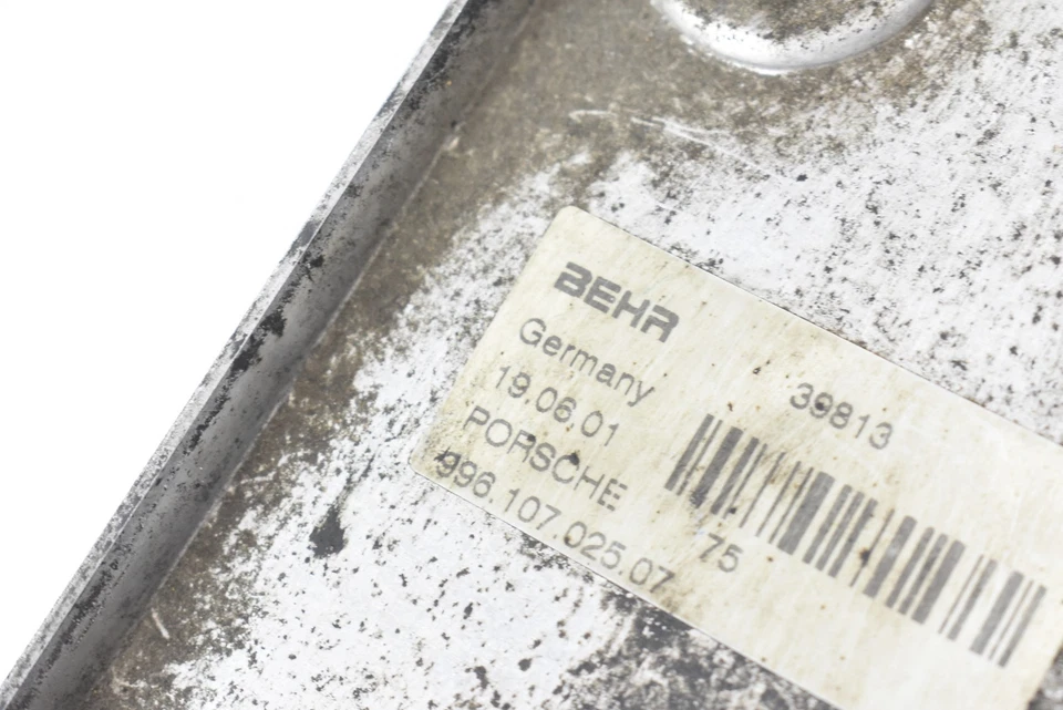 00-04 Porsche Boxster 986 2,7 L motor enfriador de aceite conjunto de depósito OEM Foto 3 de 4