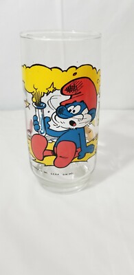 Vintage 1982 The Smurfs Papa Smurf Glass Drinking Cup Peyo 80s Wallace Berrie Co
