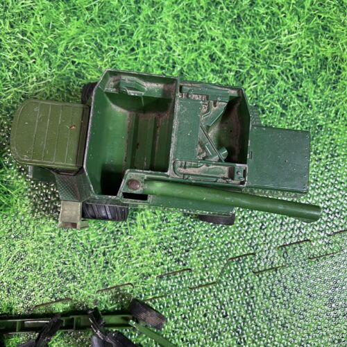 Ertl John Deere 9500 Combine Harvester, John Deere Tractor And Accessories - Picture 10 of 10