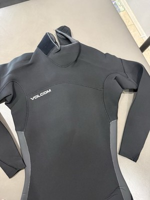 XS！新品◆VOLCOM ウェットスーツ Modulator 3/2mm◆ Volcom Modulator Long Sleeve Wetsuit Size XS | eBay