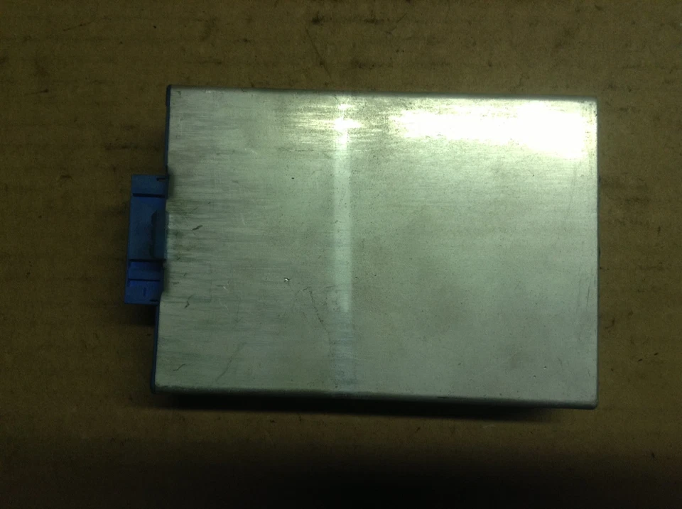 91 90 89 88 87 86 85 宝马 535i 325i 巡航控制电脑模块大脑原始设备制造商 M12 — 第 3/3 张图片