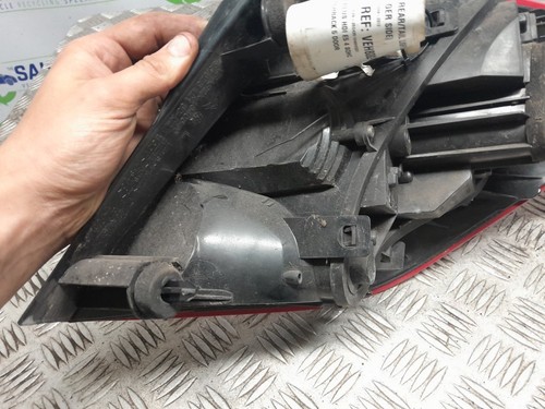 CITROEN C4 REAR/TAIL LIGHT ON BODY (PASSENGER SIDE) HATCH 5DR 6350KS 09-12 - Picture 9 of 13