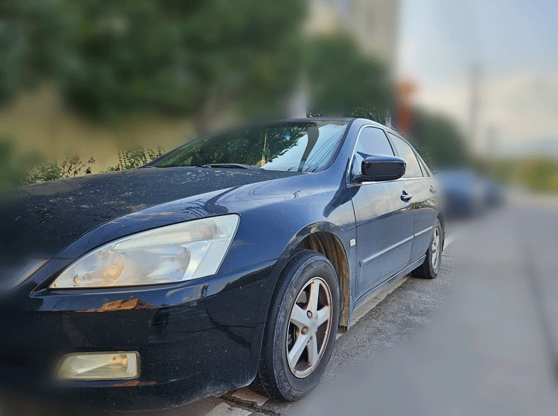 Foto 7 di 9