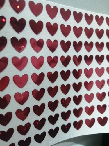 Red - 1 x Sheet Peel Off Holographic Waterproof Love Heart Stickers 8 x 7 mm - Picture 6 of 7