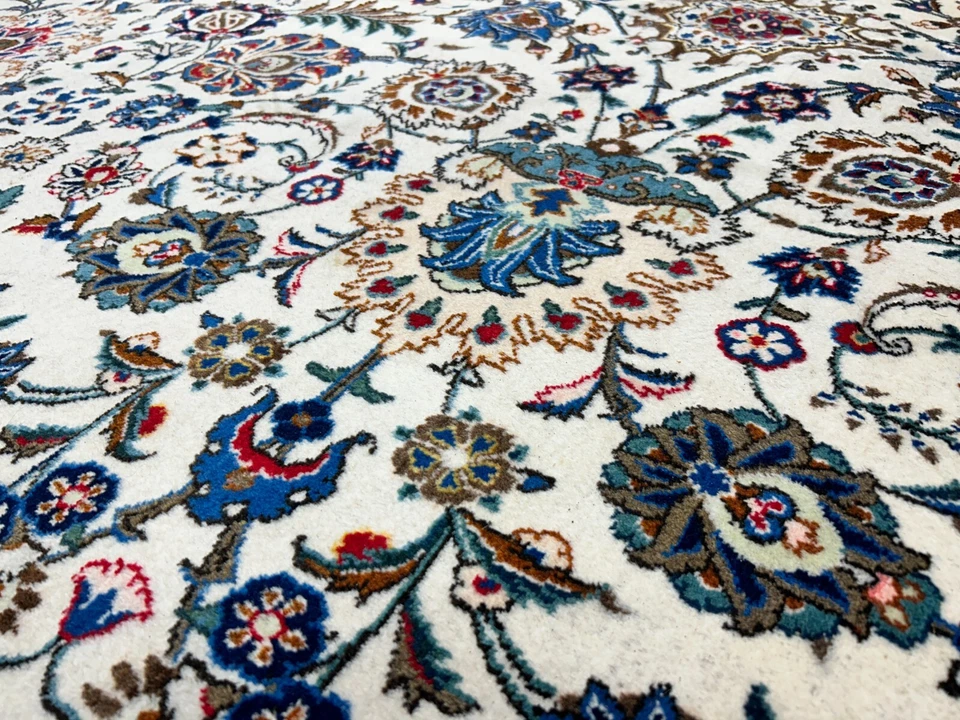 10'5"x13'8" Hand-Knotted Wool All-over Kashane Area Rug - Handmade Carpet 10x13 - Image 3 of 4