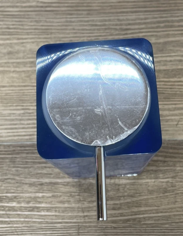 Dispensador de jabón independiente Nameeks Gedy 7381-05 Collection Foto 3 de 4