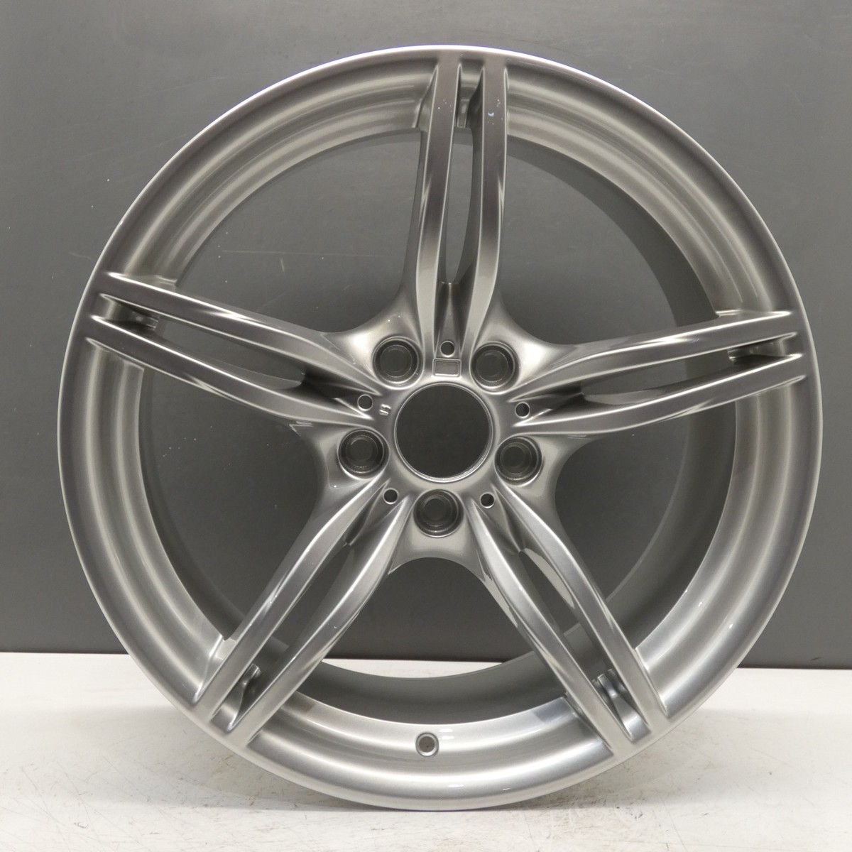 2013-2015 BMW Z4 E89 Alloy Wheel Rear 19