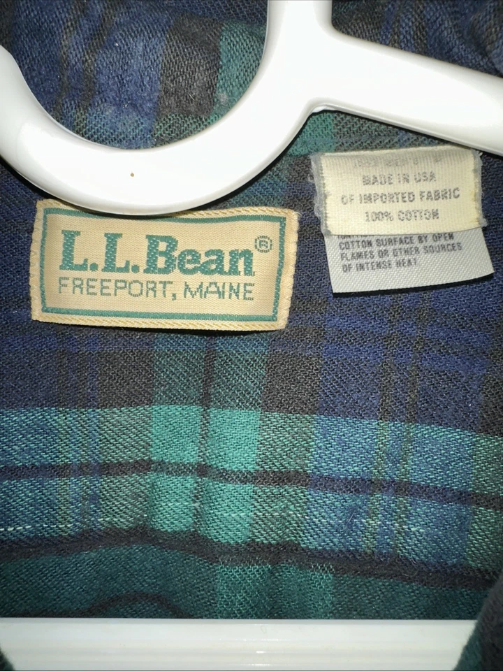 Vintage L.L. Bean Freeport Maine Plaid Flannel Shirt Made in USA Men's Medium - Image 2 of 3
