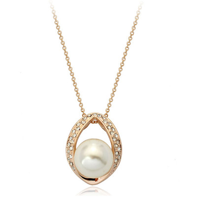  18K ROSE GOLD PLATED GENUINE CLEAR AUSTRIAN CRYSTAL & WHITE PEARL NECKLACE  