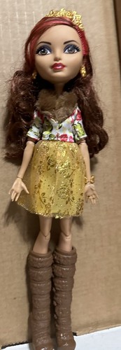 Mattel Ever After High Rosabella Beauty 1st Chapter Doll Boots Headband Bracelet - Picture 6 of 7