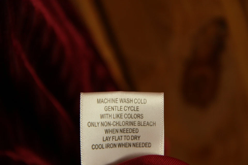 Modcloth Woman's 2X Merlot Velvet V-Neck Short Sleeve Faux Wrap Maxi Dress - Image 4 of 4