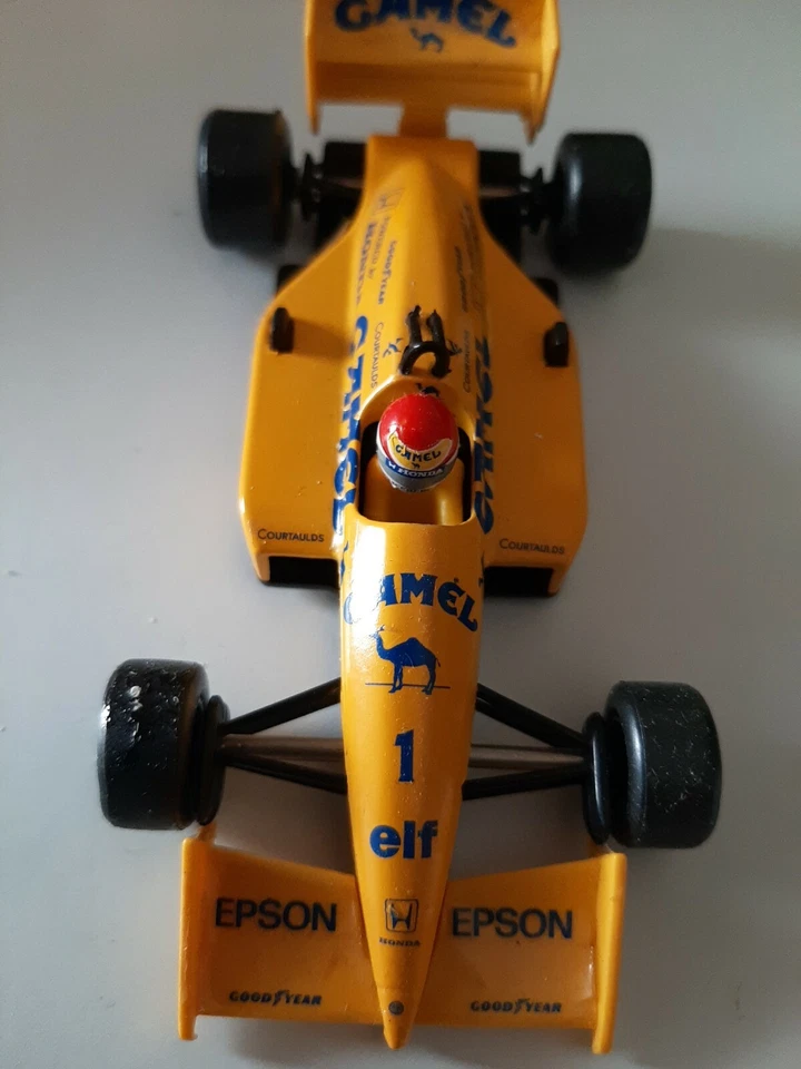 Lotus 100T Onyx 1:43 - Immagine 3 di 4