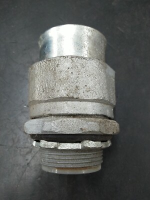 Appleton STNM-125 1-1/4'' LiquidTight Insulated Type A Connector for FMC
