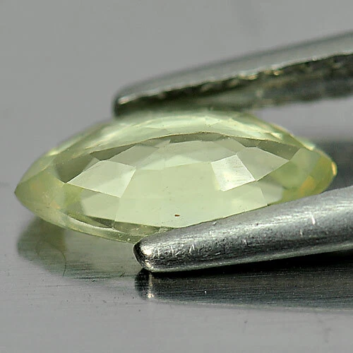 Crisoberilo verde amarillento 1,15 quilates forma marquesa natural sin calefacción Madagascar Foto 3 de 4
