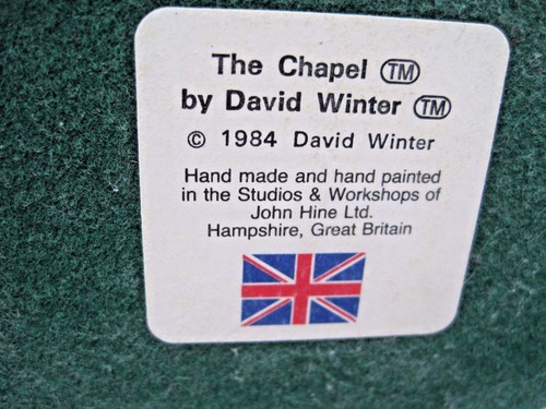 "THE Chapel" by David Winter Ceramic depiction 1984 hand made & painted England - Picture 7 of 9
