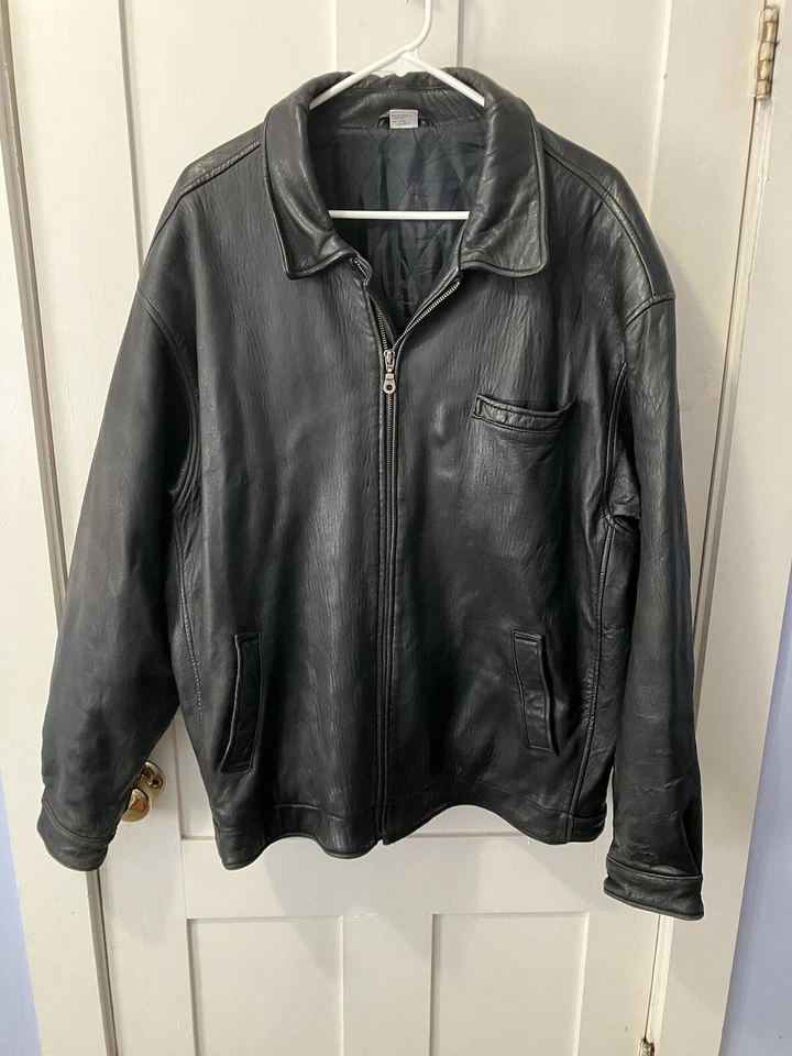 复古黑色皮革夹克男式大码绗缝衬里。 非常柔软