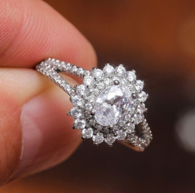 925 Silver Plated Sunburst Promise Ring 1.8 CT CZ Dazzling Women Gorgeous Ring