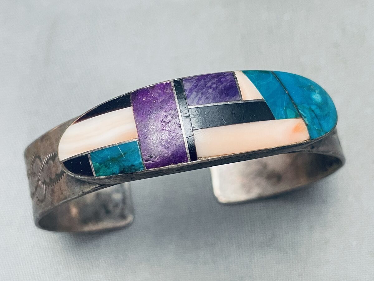 Expert Stamp Vintage Navajo Native American Jewelry Silver 'Cloudy Weather' Bracelet Old Expert Stamp Vintage Navajo Native American Jewelry Silver 'Cloudy Weather' Bracelet Old