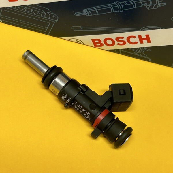 Bosch INJ-297 627cc Fuel injector 3/4 length extended nose EV1