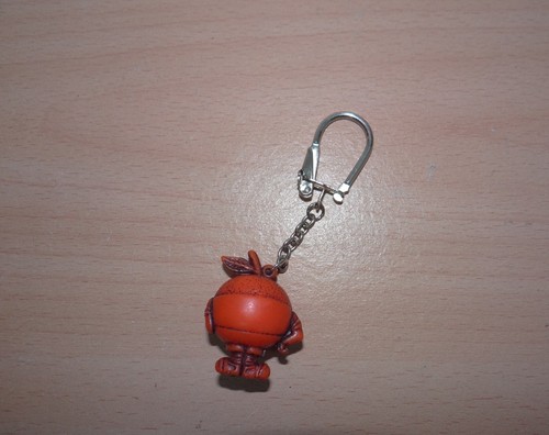 World Cup Spain Espana '82 - Naranjito Mascot Keychain (1) - Picture 2 of 2