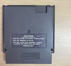 NICE Vintage Wizards and Warriors NES Nintendo Video Game Rev A RPG