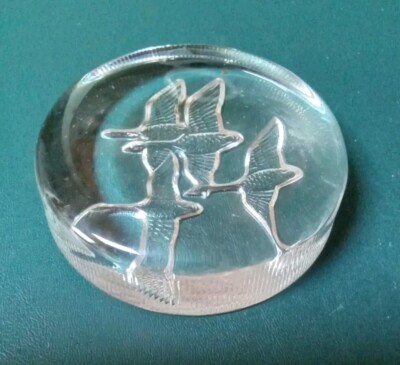 Clear Glass Round Disk Form Paperweight w/ Flying Geese Etching Ridged Edge