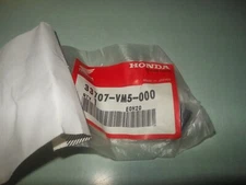 NEW OEM Honda 1984 200 TRX200 ATV Rubber R. # 33707-VM5-000