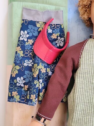 Mattel Barbie My Scene BRYANT Doll My City My Style 2002 Beach Fashion School - Picture 4 of 7