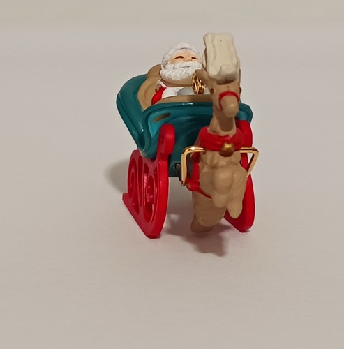 2000 Christmas Hallmark Mini Ornament Santa's Journey Begins Reindeer Sleigh - Picture 3 of 12