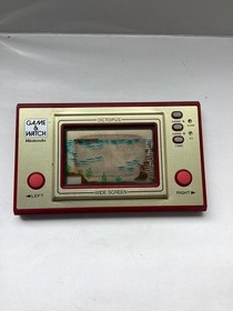 Vintage 1981 GAME & WATCH - OCTOPUS OC-22 - LCD Game (Near Mint Condition)