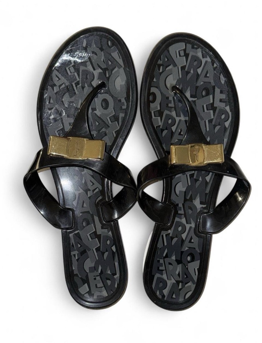 Salvatore Ferragamo Black Gold Bow Thong Sandals Slip On  display picture 3