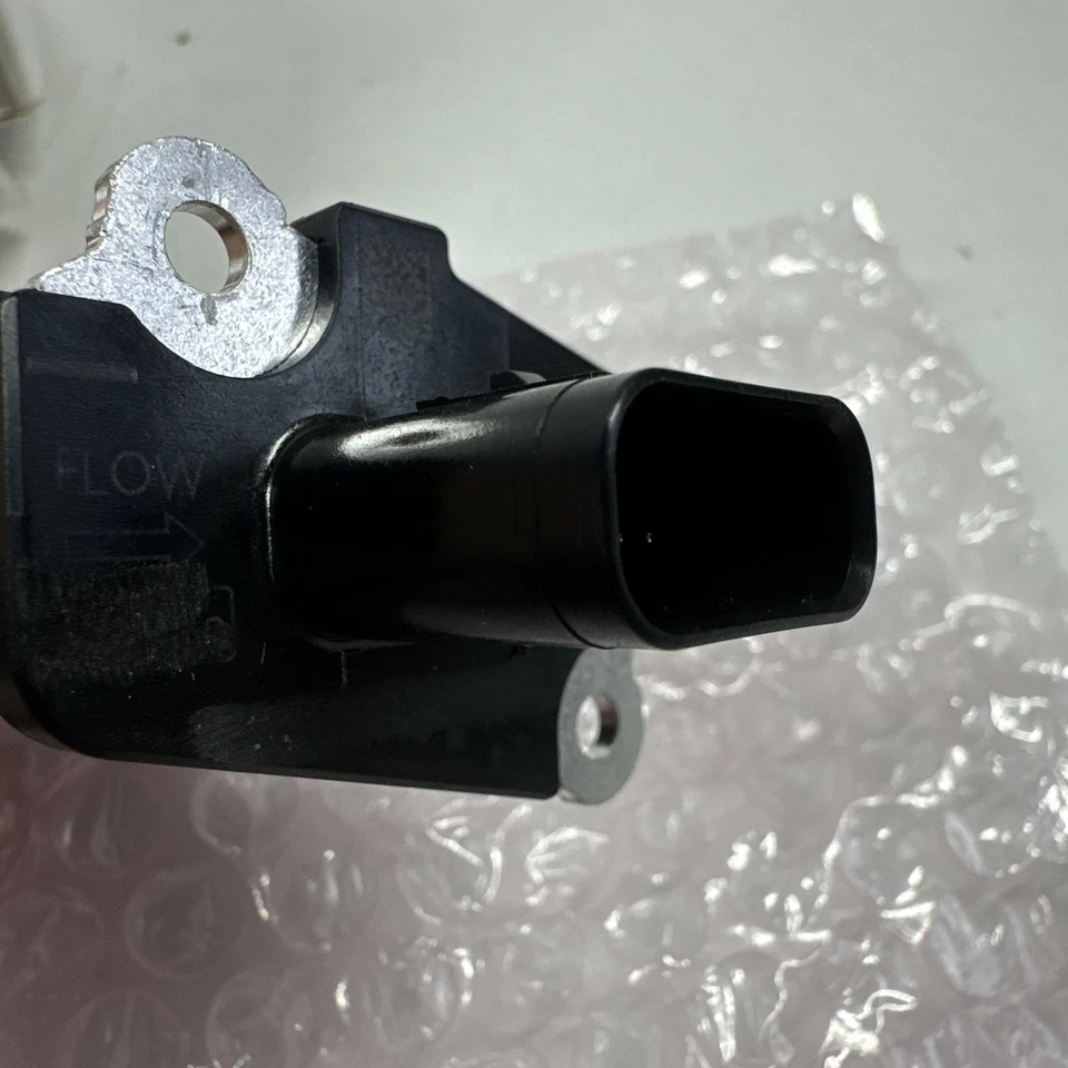 大众气流传感器日立 MAF0012 适用于精选福特水星马自达林肯  — 第 3/4 张图片