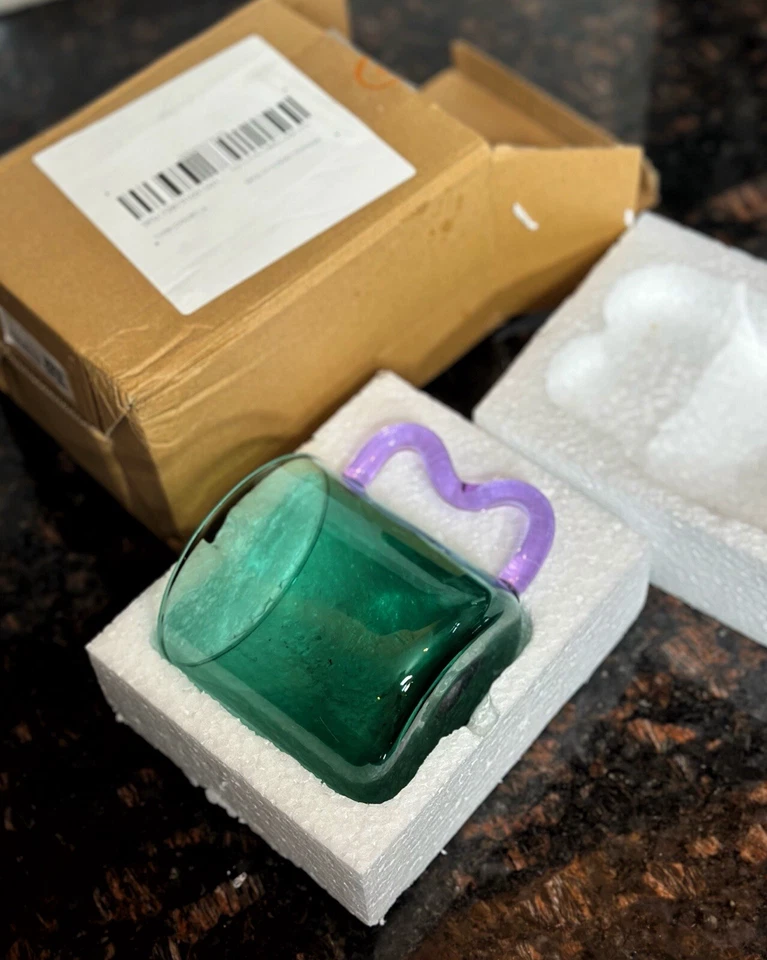 Taza de cristal con mango colorido único diseño moderno Foto 3 de 4