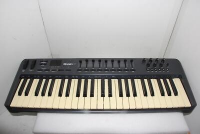 M-AUDIO OXYGEN 49 3rd Gen 49-Key USB/MIDI Keyboard Controller No Accessories