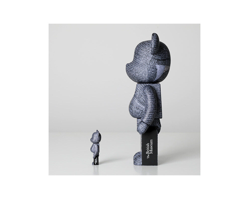 Medicom Toy BE@RBRICK Bearbrick 400% + 100% The British Medicom Toy BE@RBRICK Bearbrick 400% + 100% The British
