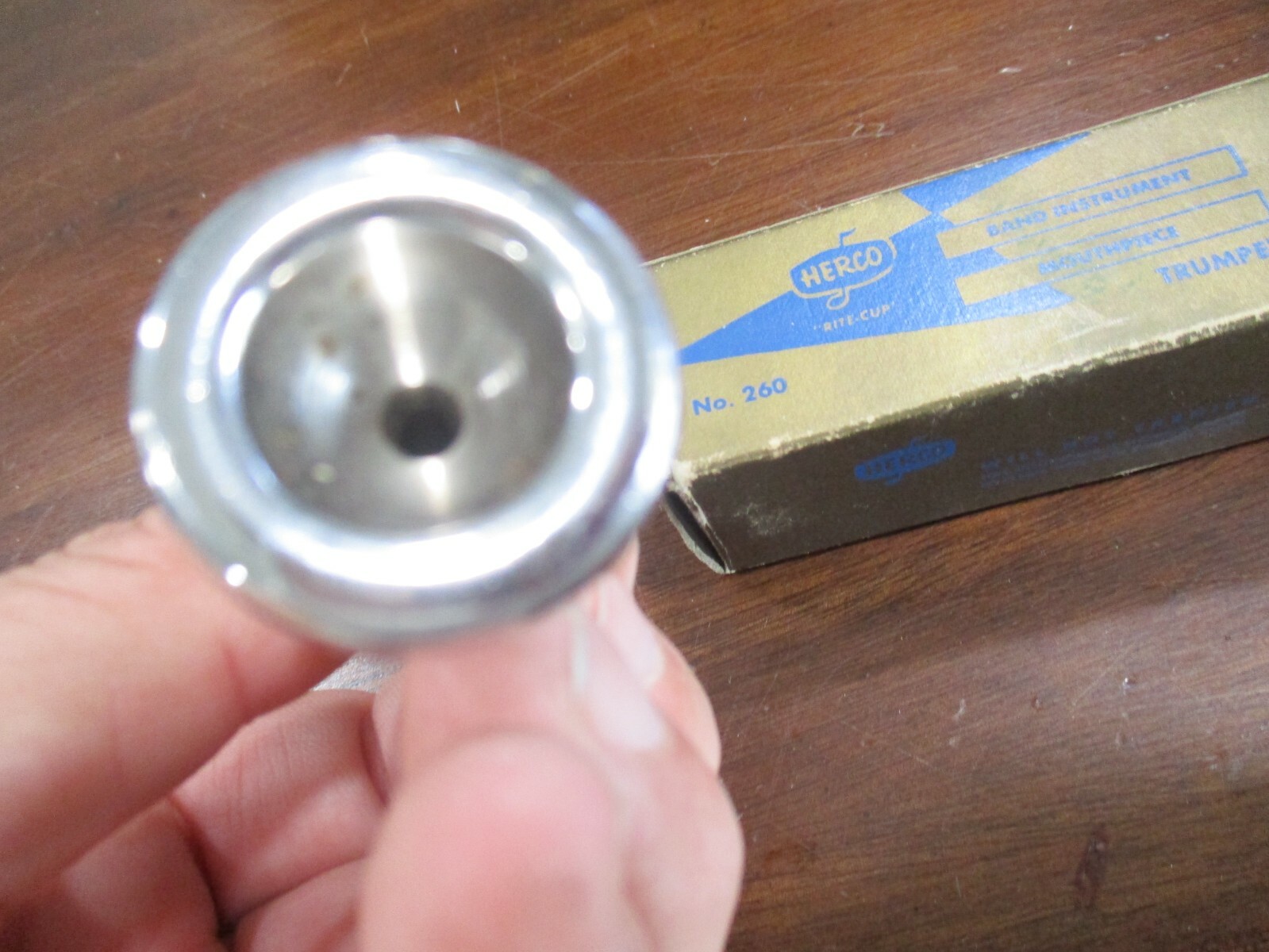 Herco Trumpet mouthpiece no.260 in original box rhodium plated will not tarnish