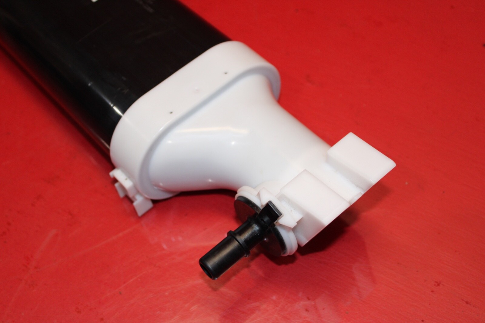 Maserati Ghibli 2014-2019 Left Fuel filter Charcoal