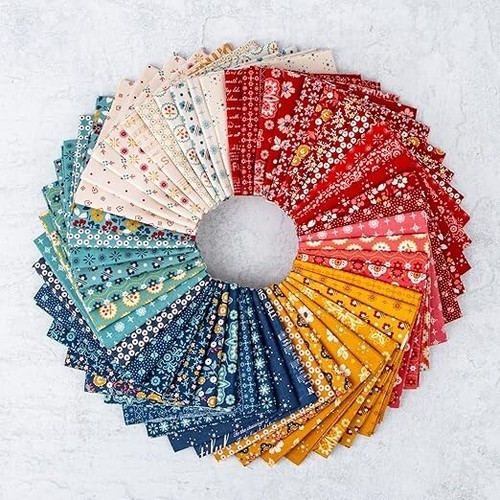 Lori Holt Americana 10" Fabric Stacker – 42pcs by Riley Blake - Picture 4 of 5