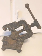 NYE No 70 Pipe Vise Clamp 1/8''to 2" Heavy Duty Vintage Antique USA MADE TOOL.