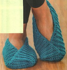 TOE-HUGGER SLIPPERS 3 SIZES WOMEN'S CROCHET PATTERN INSTRUCTIONS