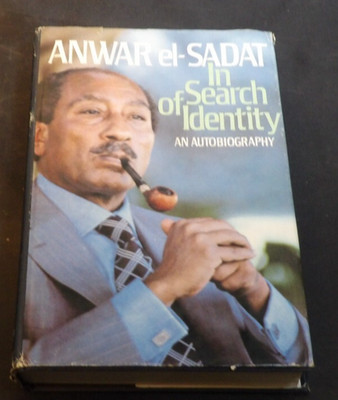 In Search of Identity : An Autobiography Hardcover Anwar El Sadat