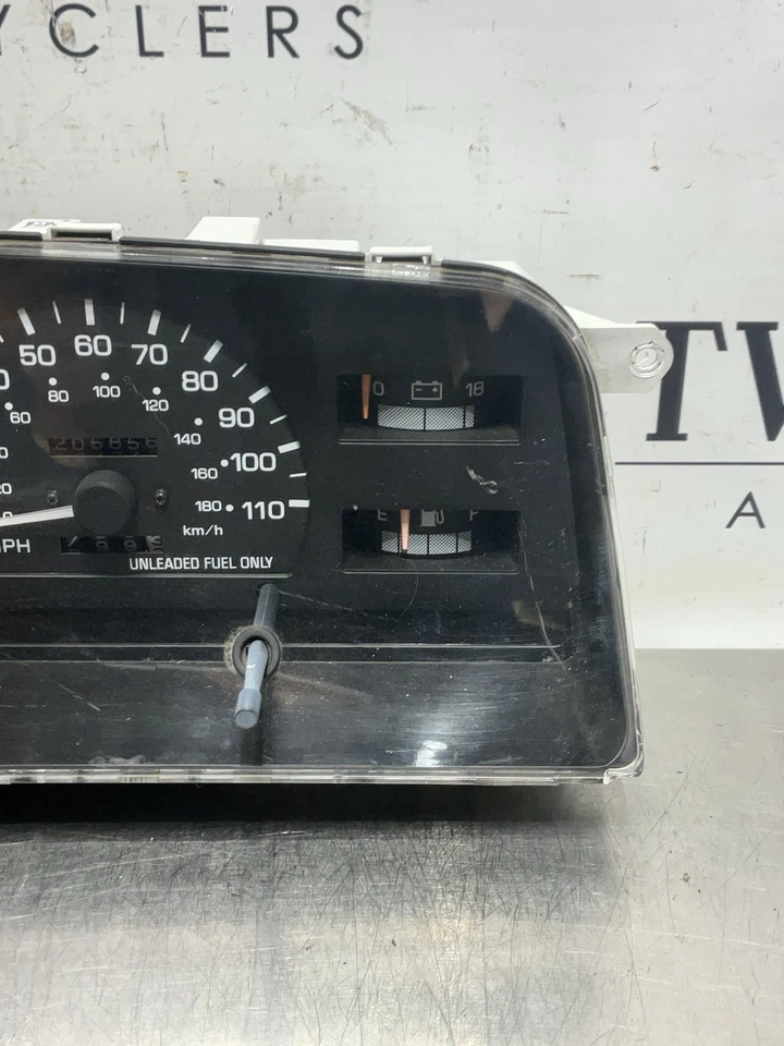 Toyota 4Runner 1989-1995 camioneta pickup SR5 22RE tacómetro calibre grupo 205 k Foto 4 de 4