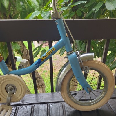 子供用品 vintage sabrinapants Bluebell Maveric. new old item Vintage 1980s 90s Unbranded Red 22 Motorcycle 3” Kids Toy Bike w