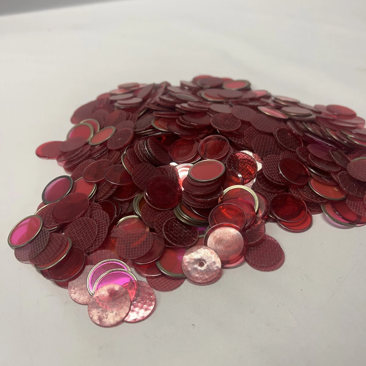 750 Pack of Solid Colored Bingo Chips 3/4” Opaque Plastic Markers Red &  Pink | eBay