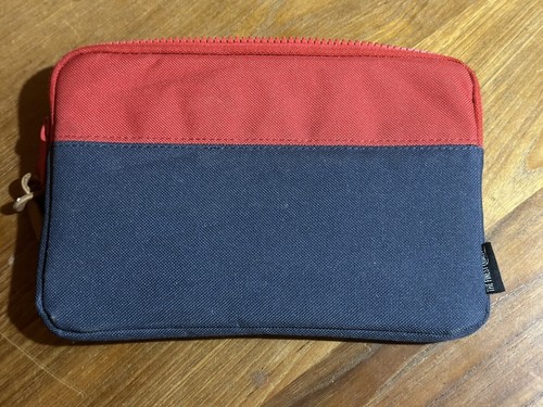 Herschel Tablet and Ebook Case - 21cm X 14cm - Red And Blue - Picture 7 of 8