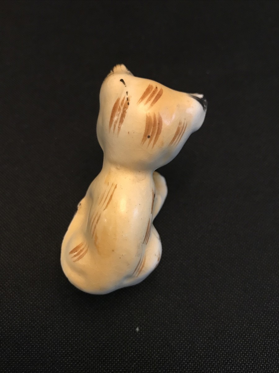 kittenです Small Porcelain Kitten Blue Eyes Siamese Cat Figurine