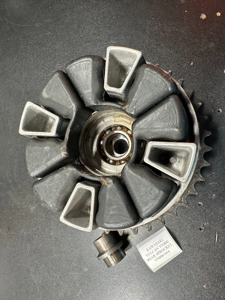 Roda dentada e cubo 97-07 Kawasaki Vulcan VN800, 42T 42041-1473, 41034-1248 - Imagem 2 de 4