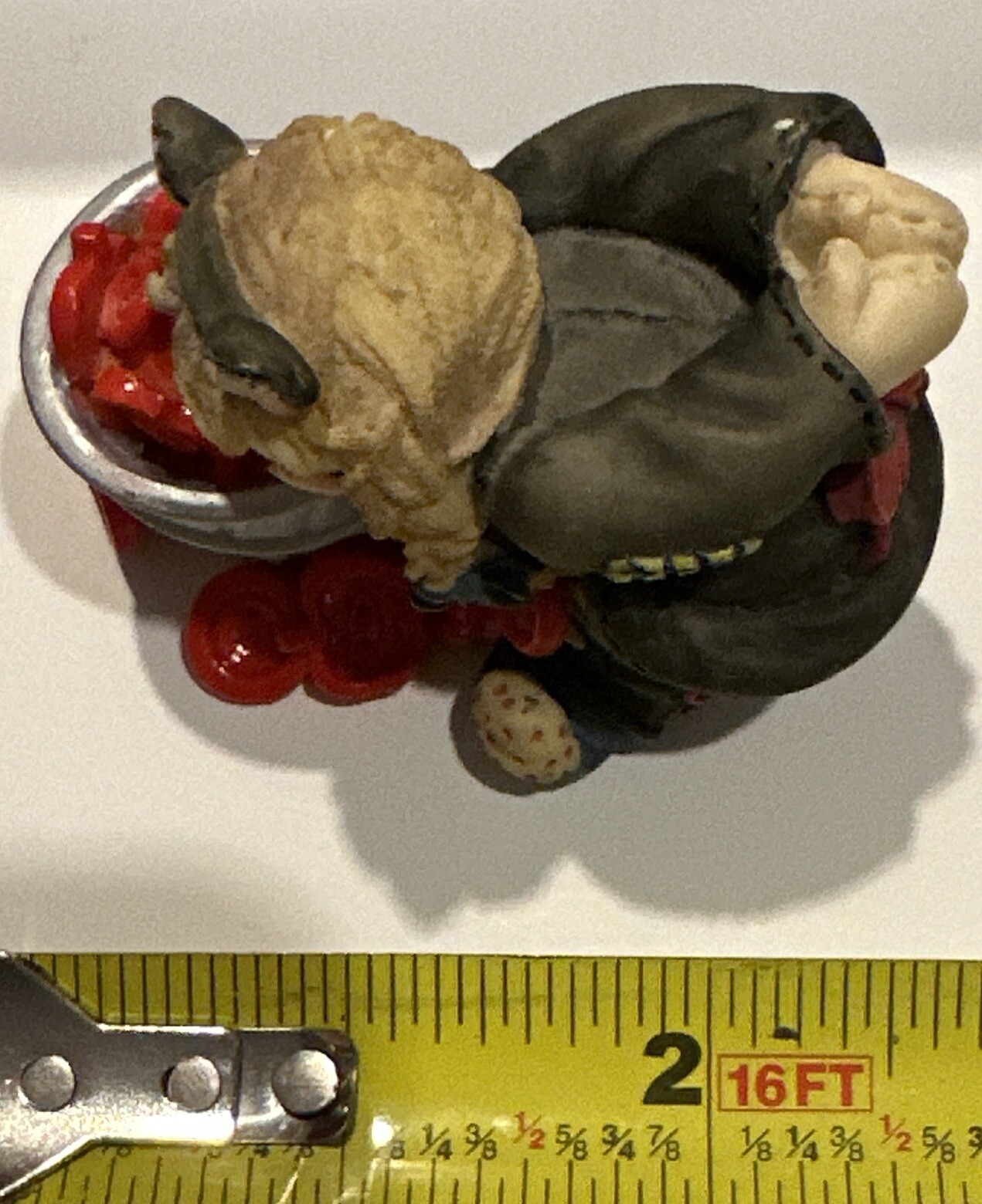 Enesco Cute As A Button Bobbin For Buttons Figurine 1996 Vintage | eBay