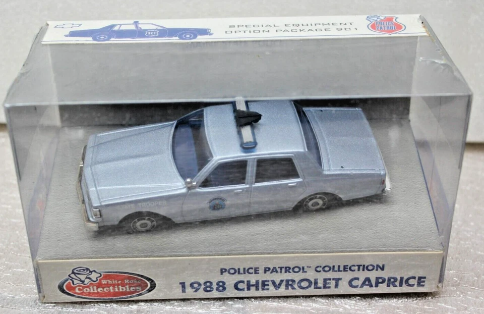 Chevrolet Caprice 1988 - Coches de policía estatal - escala 1:43 - rosa blanca - 2 + 2 nuevos Foto 2 de 4