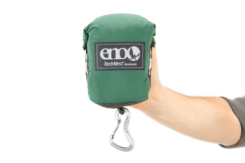 ENO TechNest hamaca de viaje ligera verde hecha de nylon ripstop reciclado / 2 pe... - Imagen 2 de 12